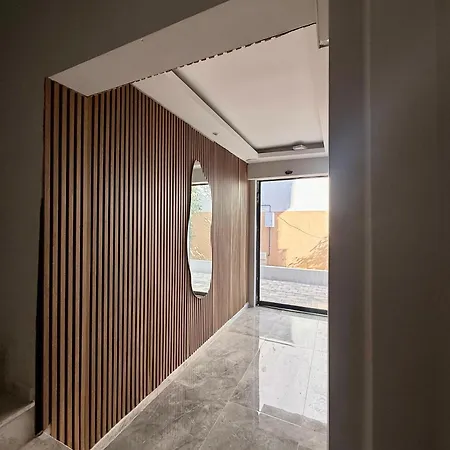 Giss Family 4 أنطاليا